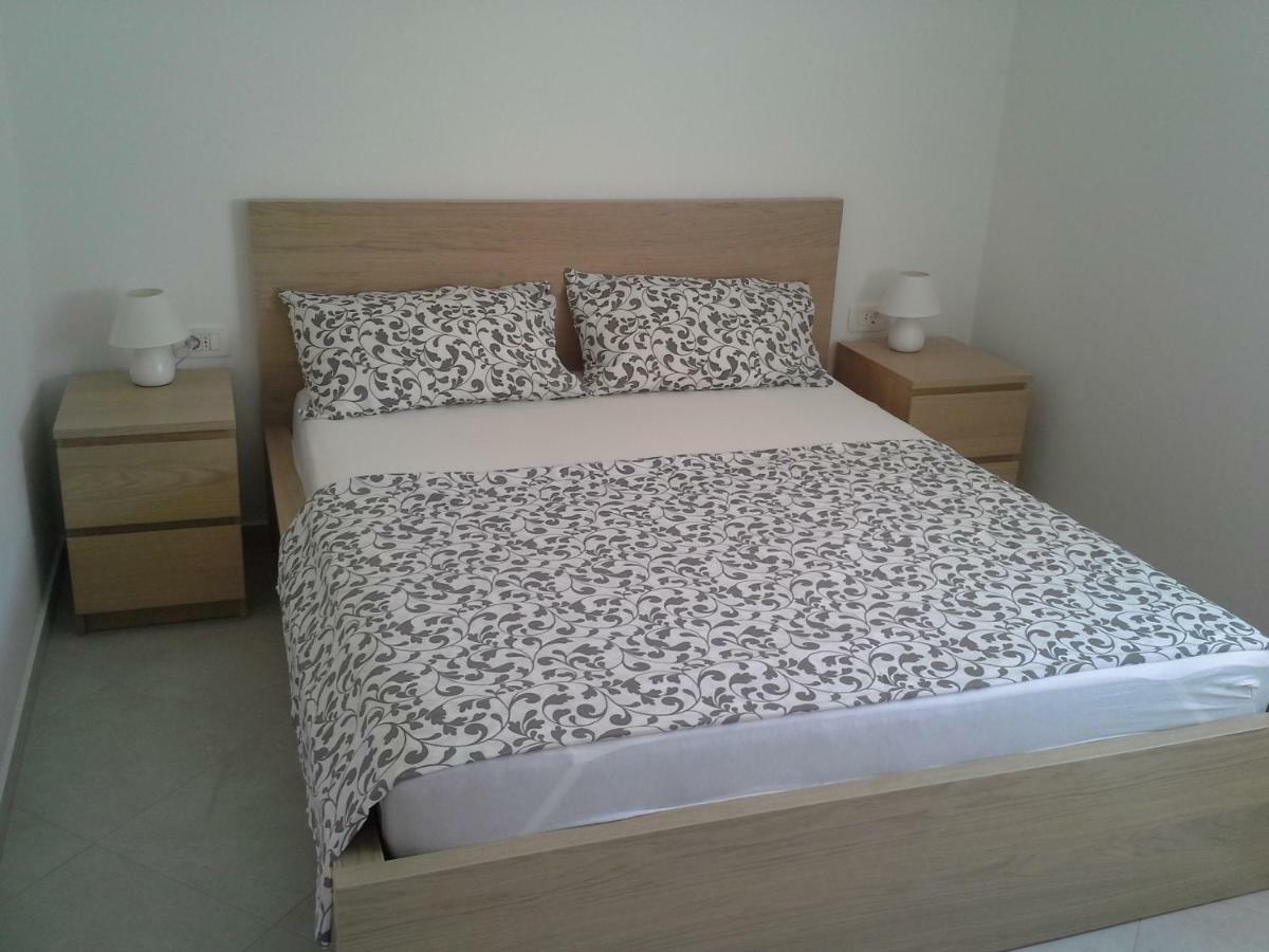 Apartments Oleander Lovrecica-Residence With Pool 外观 照片